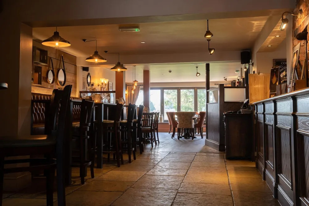 The Saracens Head