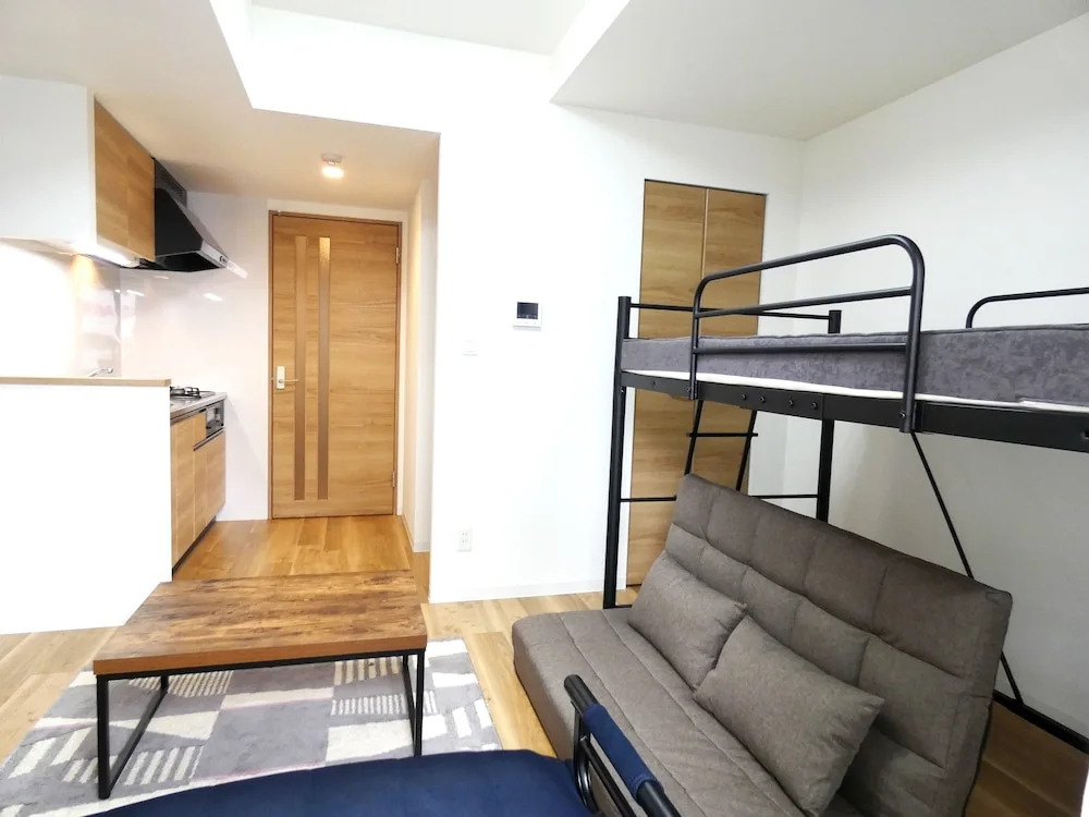Alpha Square Minami 6 Jo 505