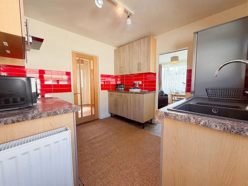 Indigo Blue - 2 Bedroom Holiday Home - Manorbier