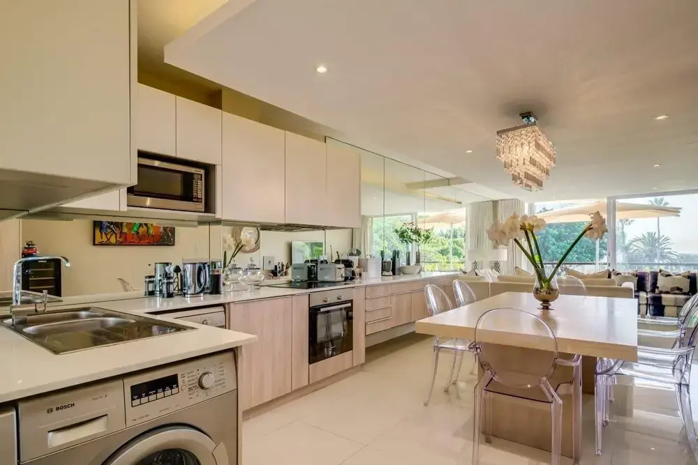Elegant Apartment at the Waterclub Amani Views