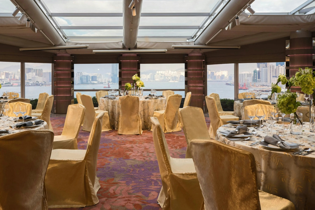 Renaissance Hong Kong Harbour View Hotel