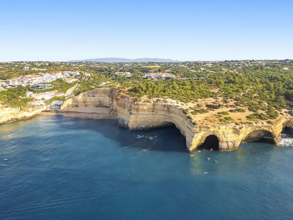 Villa Saint John - com piscina aquecível e vista mar em Albufeira