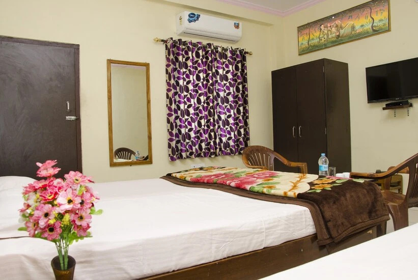 Hotel Shrihaan