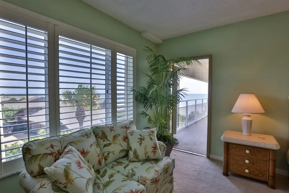 Surf And Racquet 101 3 Bedroom Condo by RedAwning