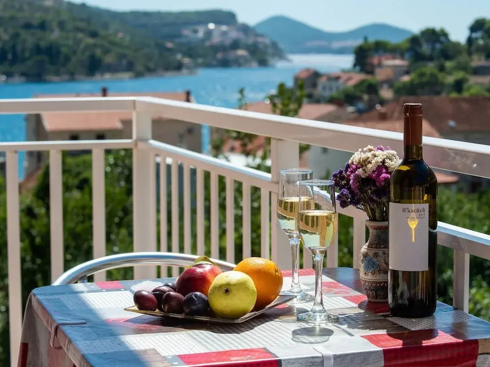 Apartments Njiric