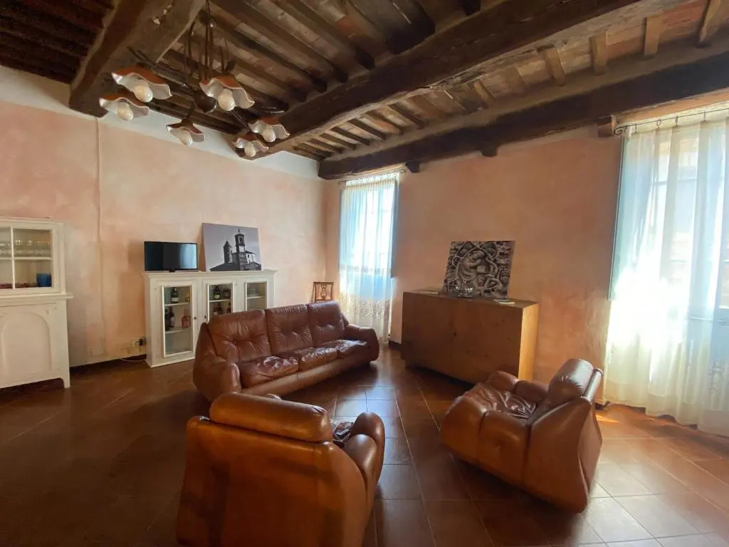 CASA DI NONNA RINDA-Via del Castello n6
