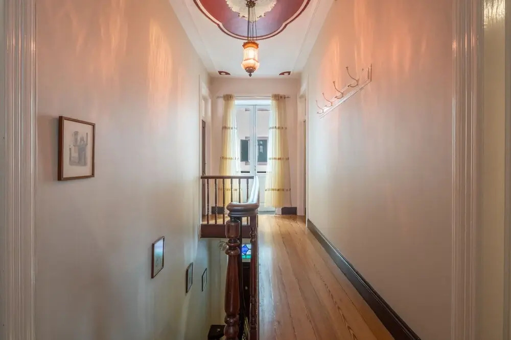 Historical Villa in Heart of the City Center