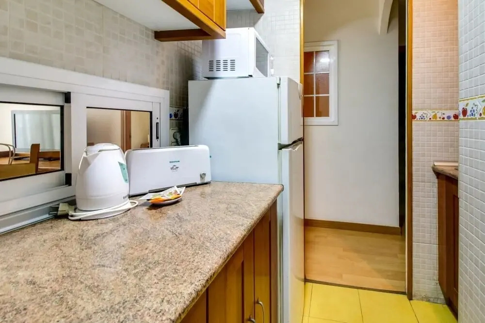 Modern 2 Bedroom in Poble Sec, 7 Minutes to Metro