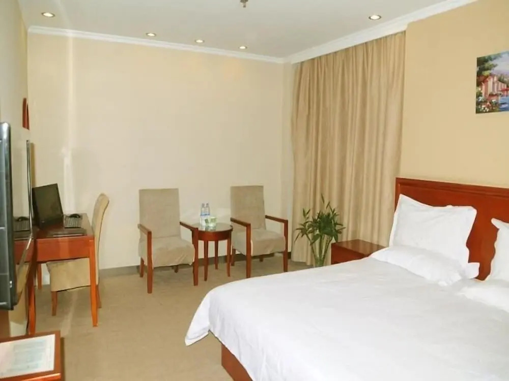 GreenTree Inn Jining Wenshang Baoxiang Temple Express Hotel