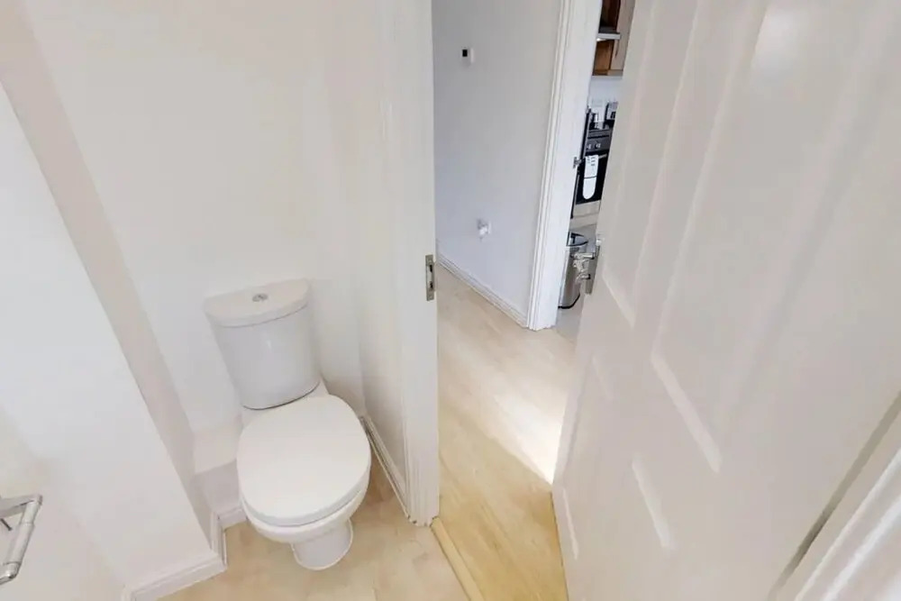 Stayzo - Cole Green Lane - Ideal for Your Next Staycation or Workcation Whole House With Wi-fi