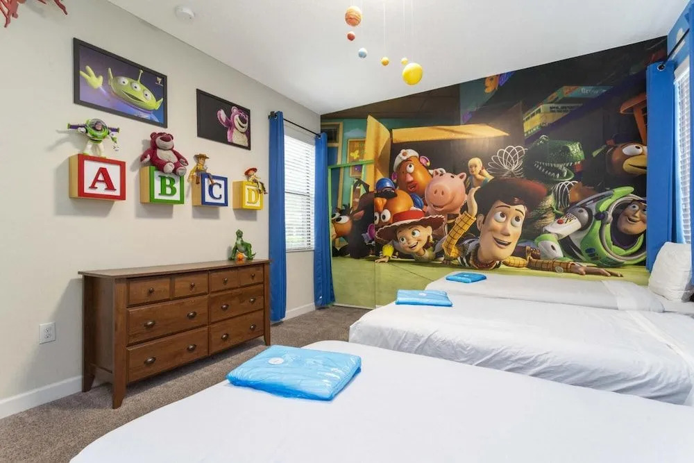 Spacious home near Disney Parks