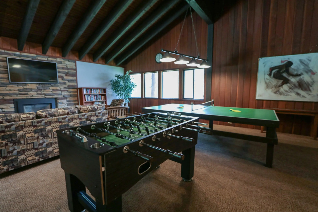Mammoth West #143 Condo