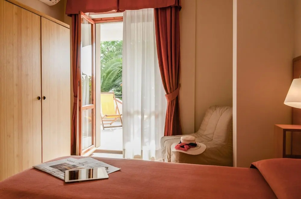 Apartment for 5 Guests in Pietra Ligure