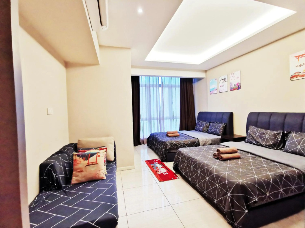 SKY POOL Designer Suite 2-7Pax at KL City