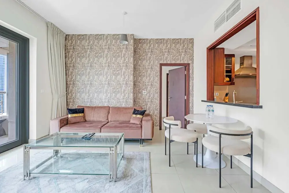 Bellavista Apartments Holiday Homes LLC - 29 Boulevard 1 Bedroom Apartment Fountain Views