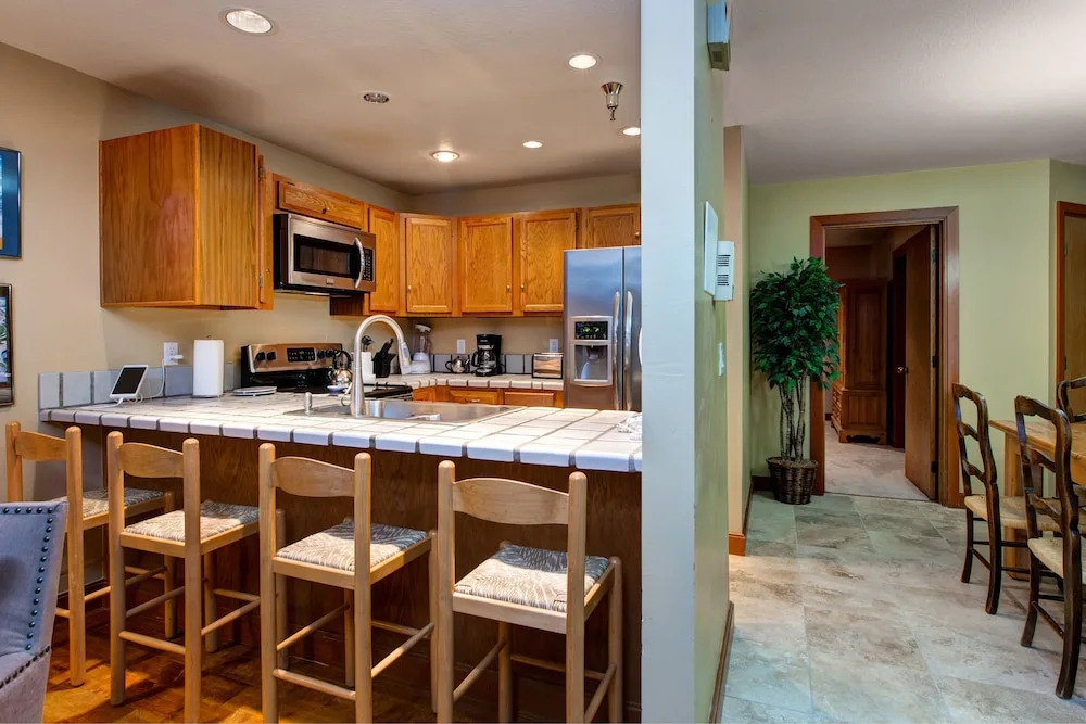 2BR 2BA Silver Cliff Condo by RedAwning