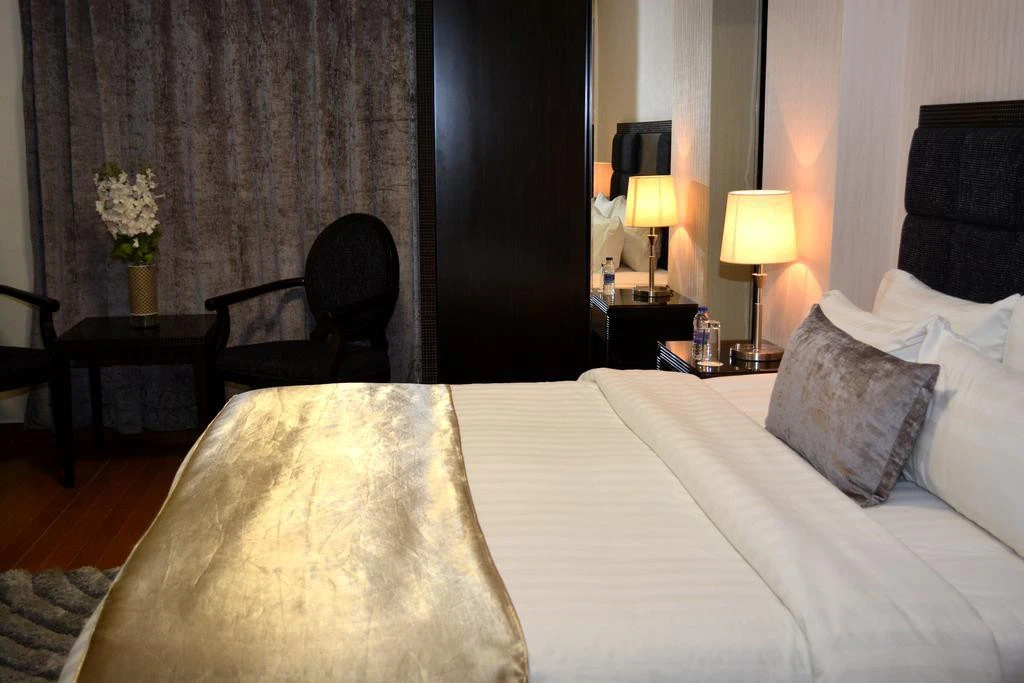 Tilal Almadina Hotel & Suites