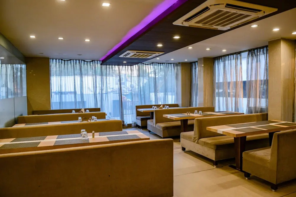 Veronica Hotel