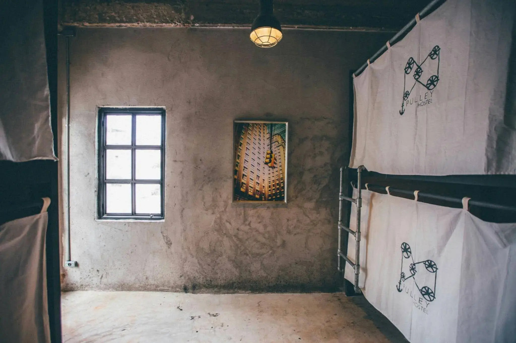 Pulley Hostel Hua Hin