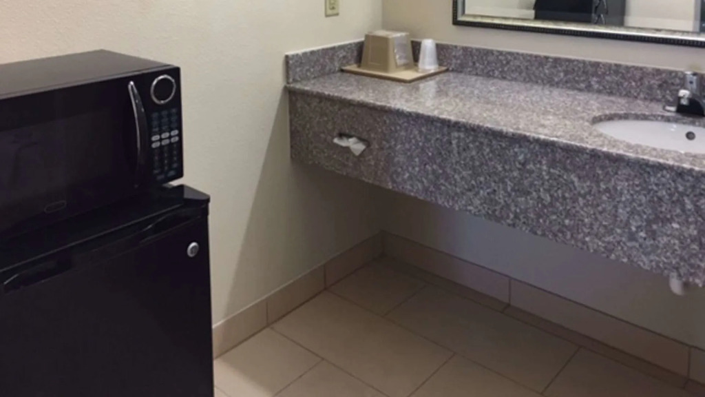 Motel 6 Tyler, TX