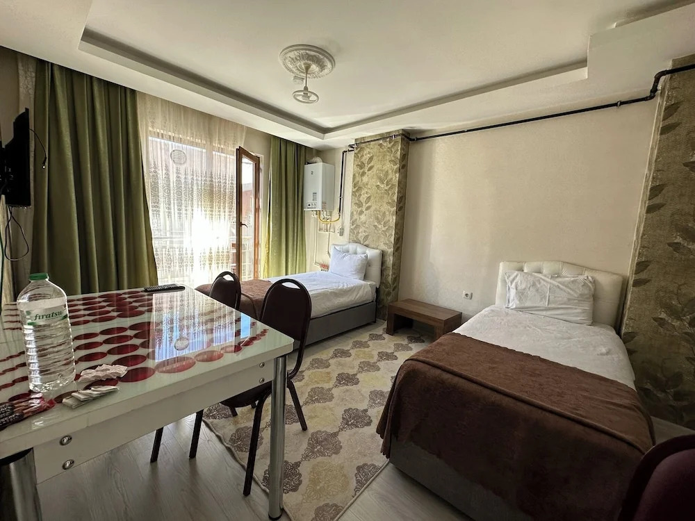 Espinaz Apart Otel