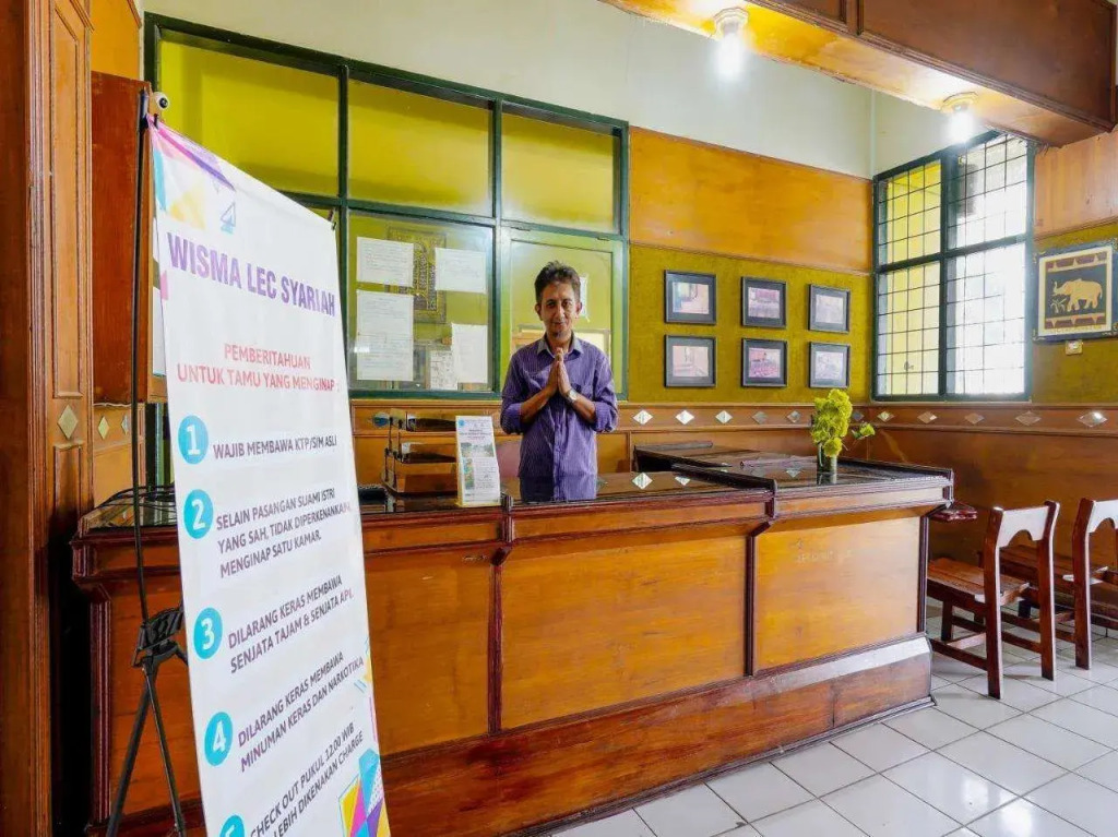 Hotel O Wisma Lec Syariah