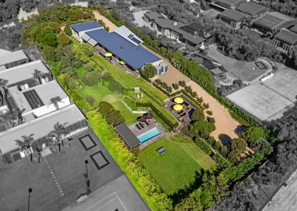 Luxury Portsea Sanctuary Gas Heat Pool Gardens