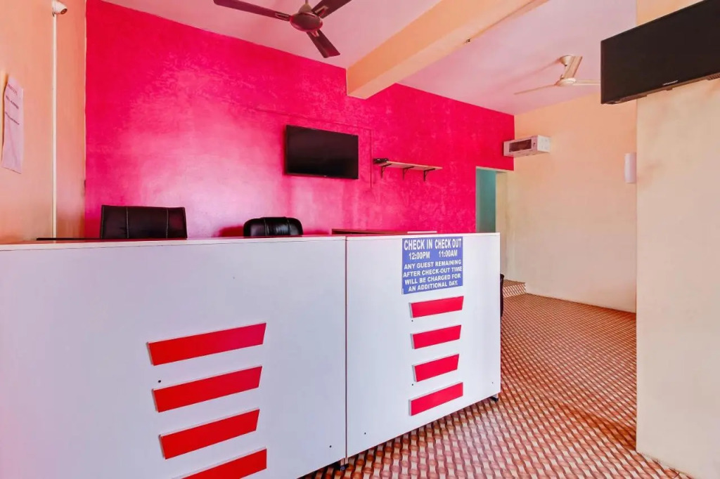SPOT ON by OYO Hotel Chirags
