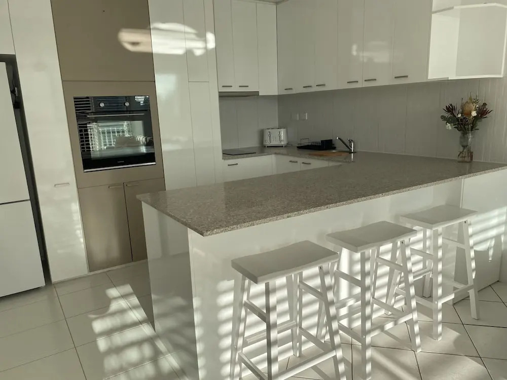 Condor Surfers - Coastal Letting Co