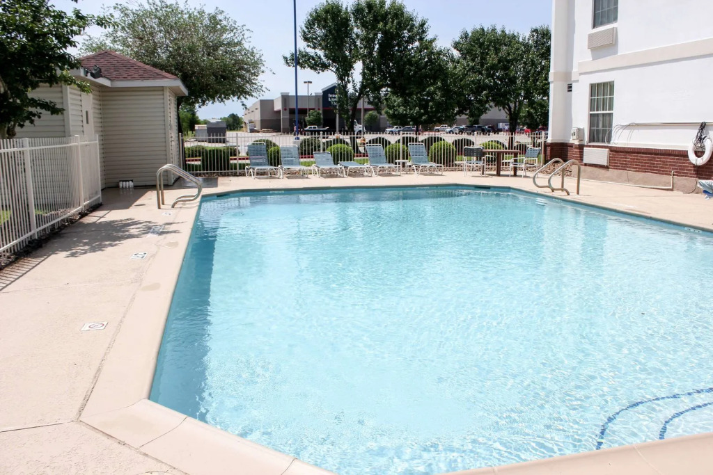 Motel 6-Rosenberg, TX