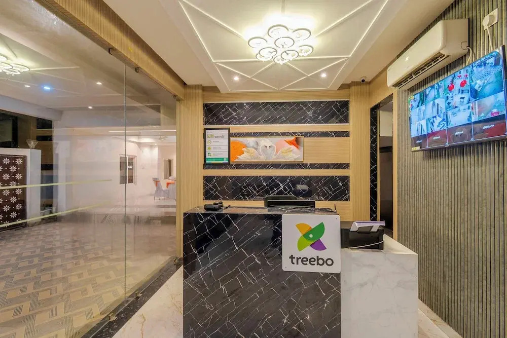 Treebo Raj Palace
