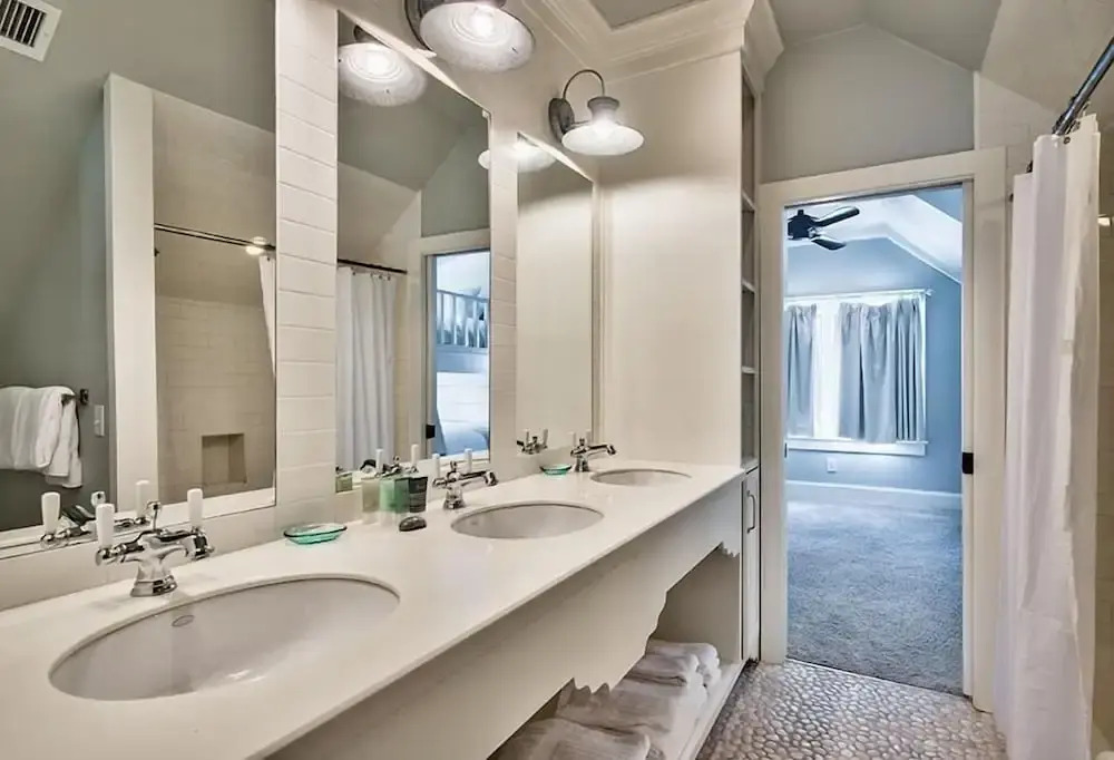 Blissful Shores 7 Bedroom Holiday Home by Five Star Properties