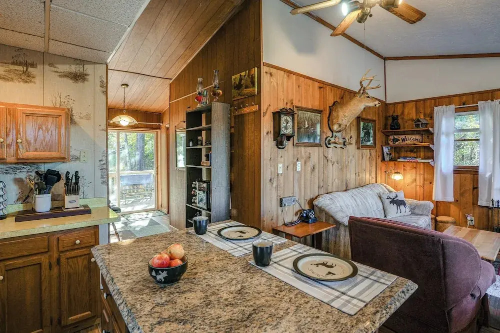 7 Mi to Main Street: Cabin w/ Deck in Stanley!