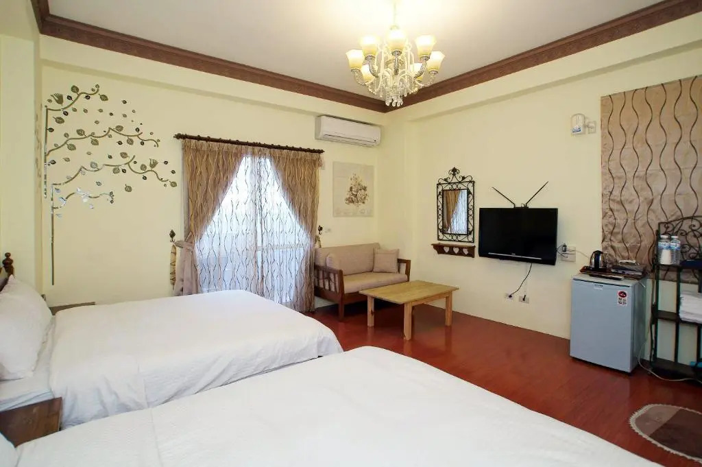 Rose Rider Guesthouse