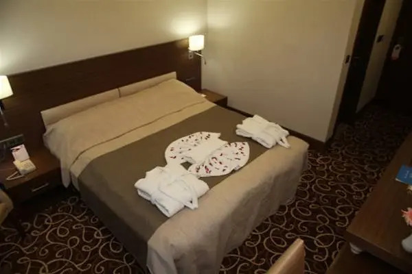 Buyuk Urartu Otel