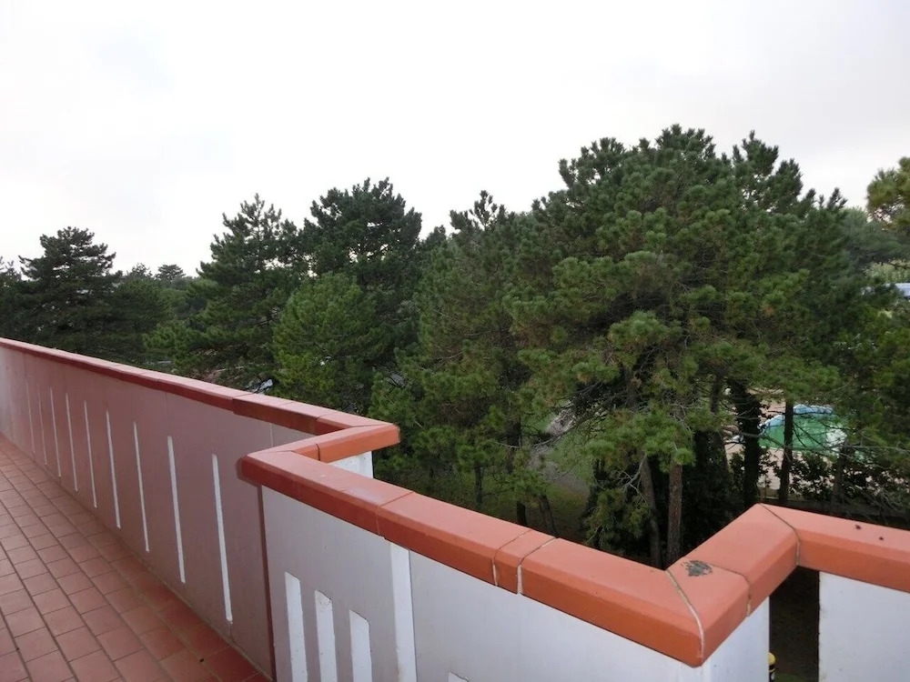 Your Flat Just a Short Walk From Pluto Beach
