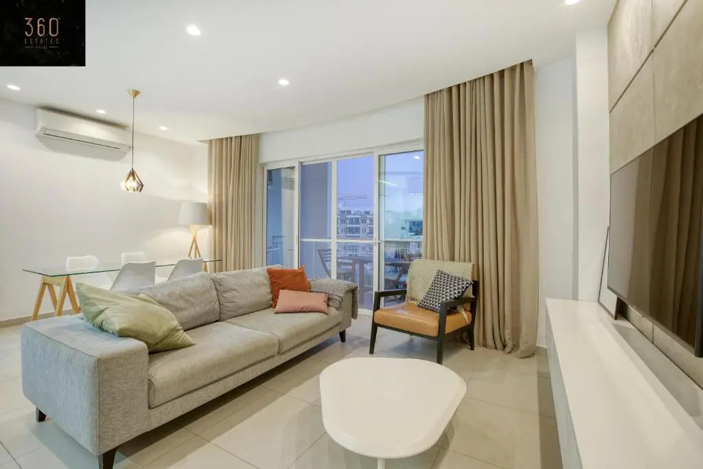 Green Oasis: Home with Breathtaking View w/parking by 360 Estates