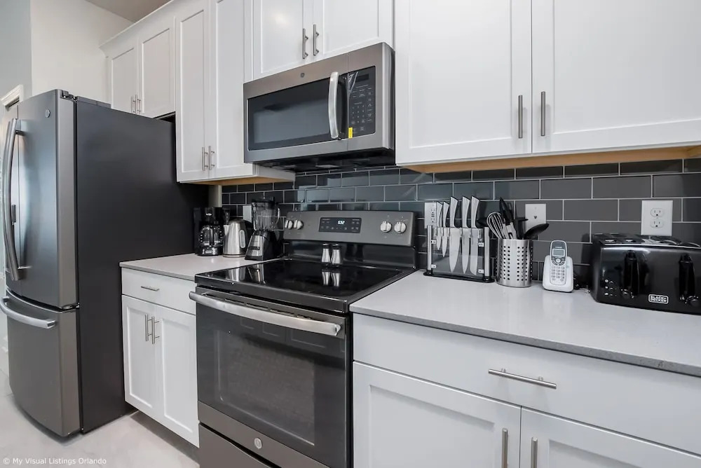 780pb Luxury Furnished 5 Bedroom 4 Bathroom