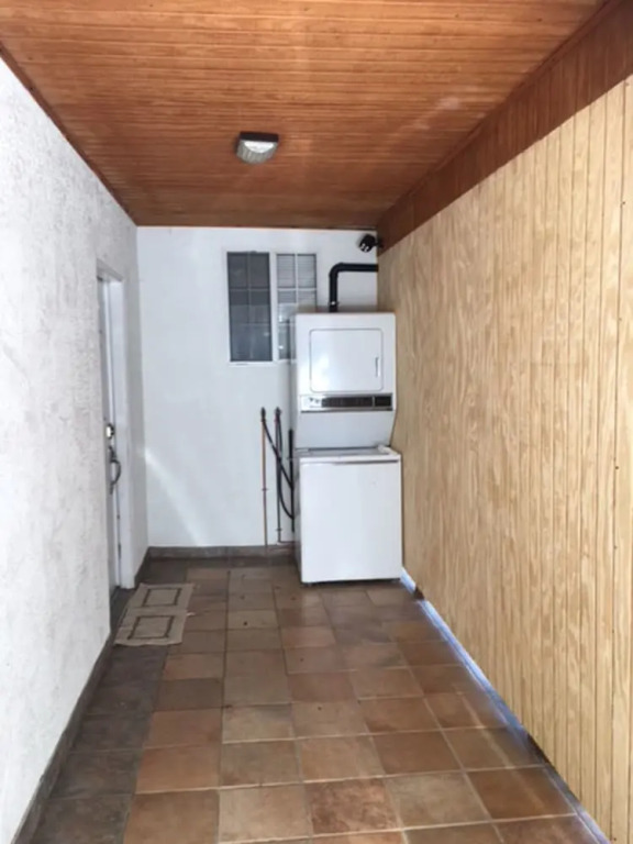 Brand New 2BD House Valley Village