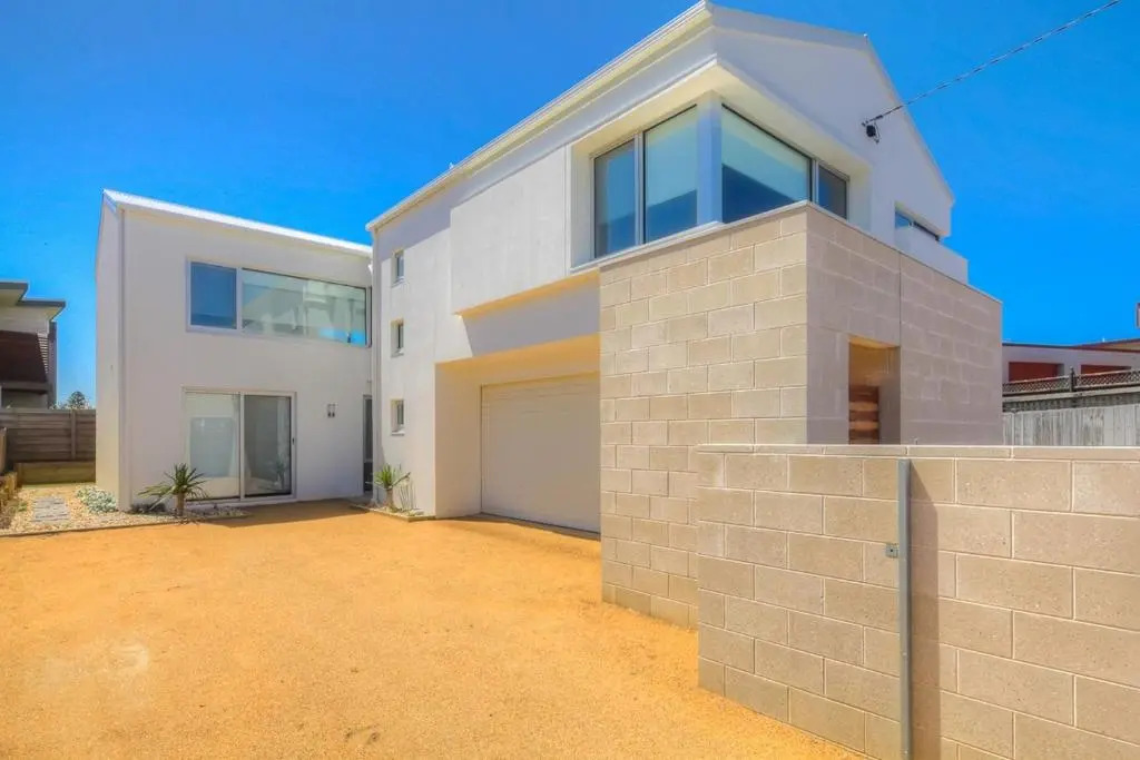 Villa Moyne - located in a quiet cul de sac and designed for beach families