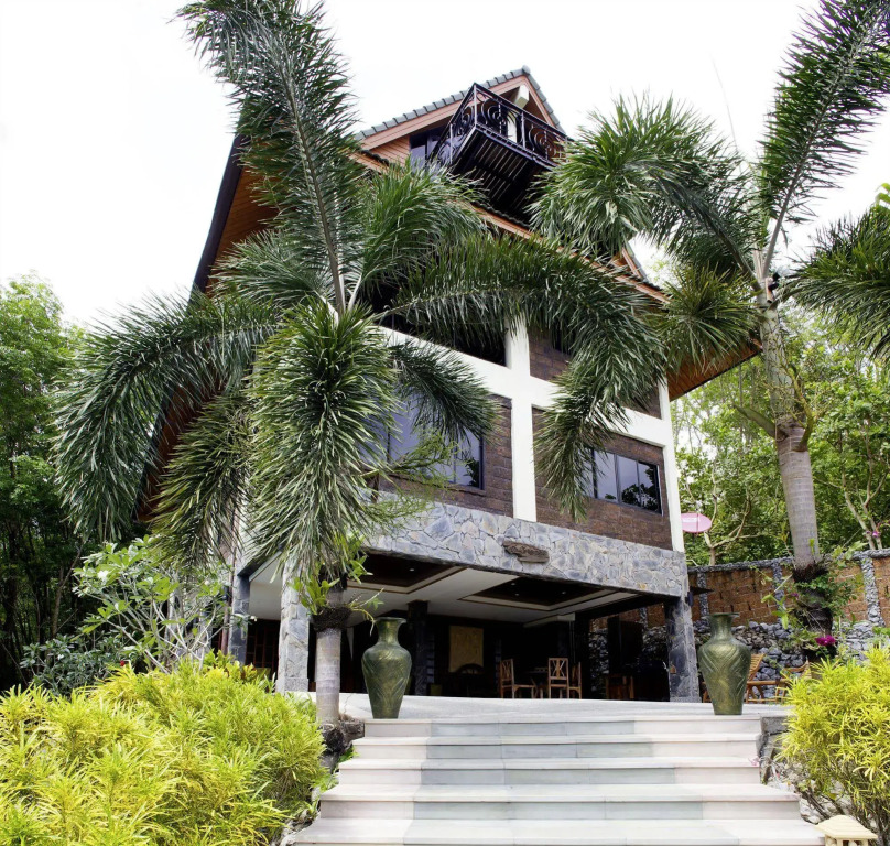 Thara Bayview Villa, SHA Certified