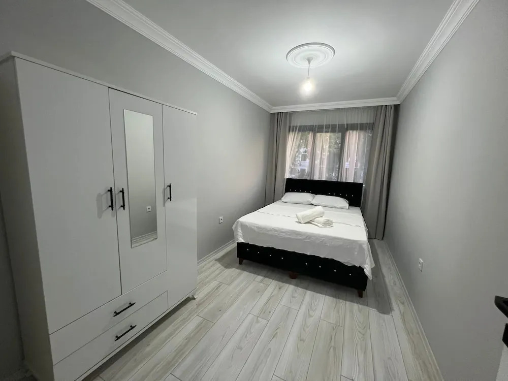 LOYA APARTMENTs
