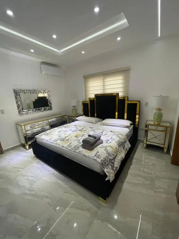 Verdana Villa.