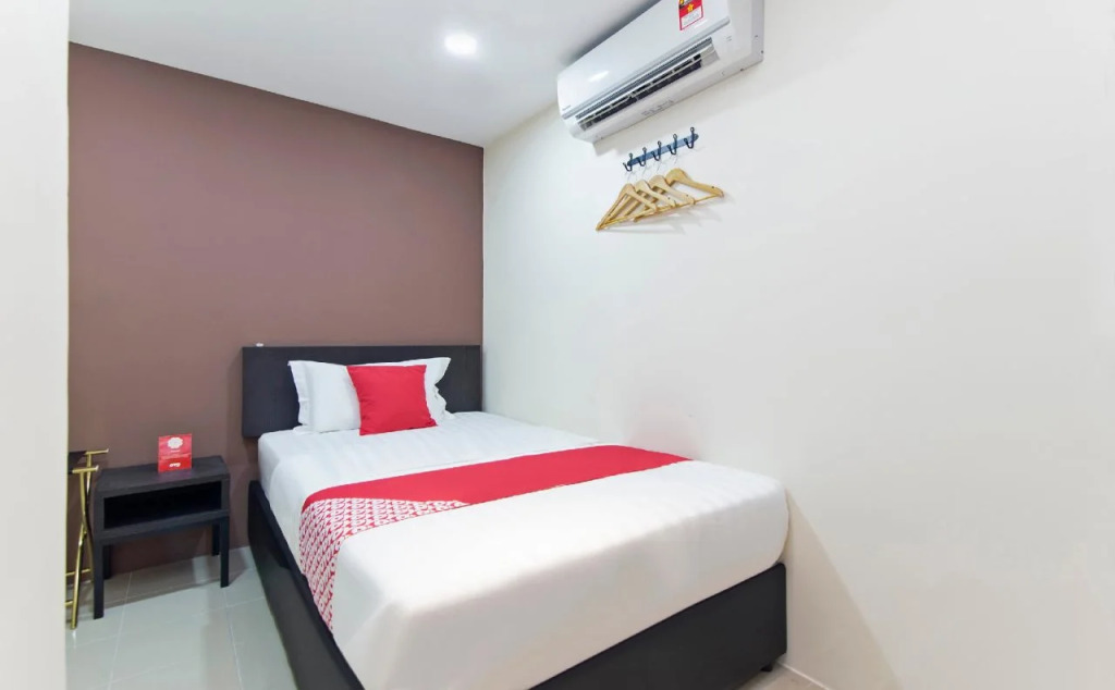 Hotel Tiara Lembang By OYO Rooms