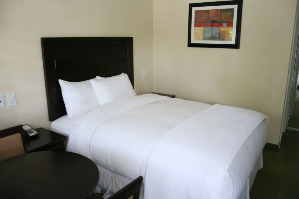 Raincross Hotel Riverside