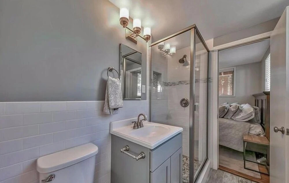 Updated Throughout, Hot Tub, Bbq, Pet Friendly