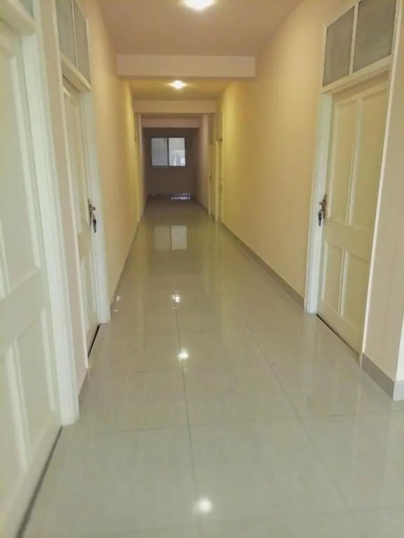 Canal View Hotel
