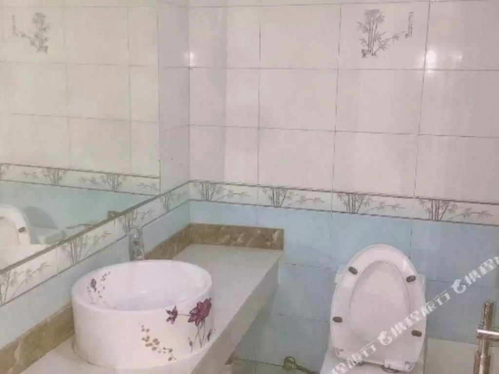 Shanghai Xingui Home Hotel (Qingpu Xincheng Subway Station)