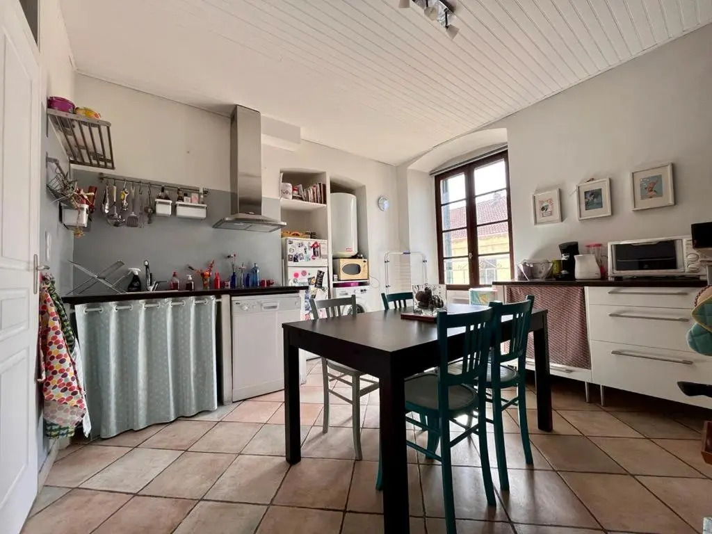 Joli appartement F2 centre ville de Corte