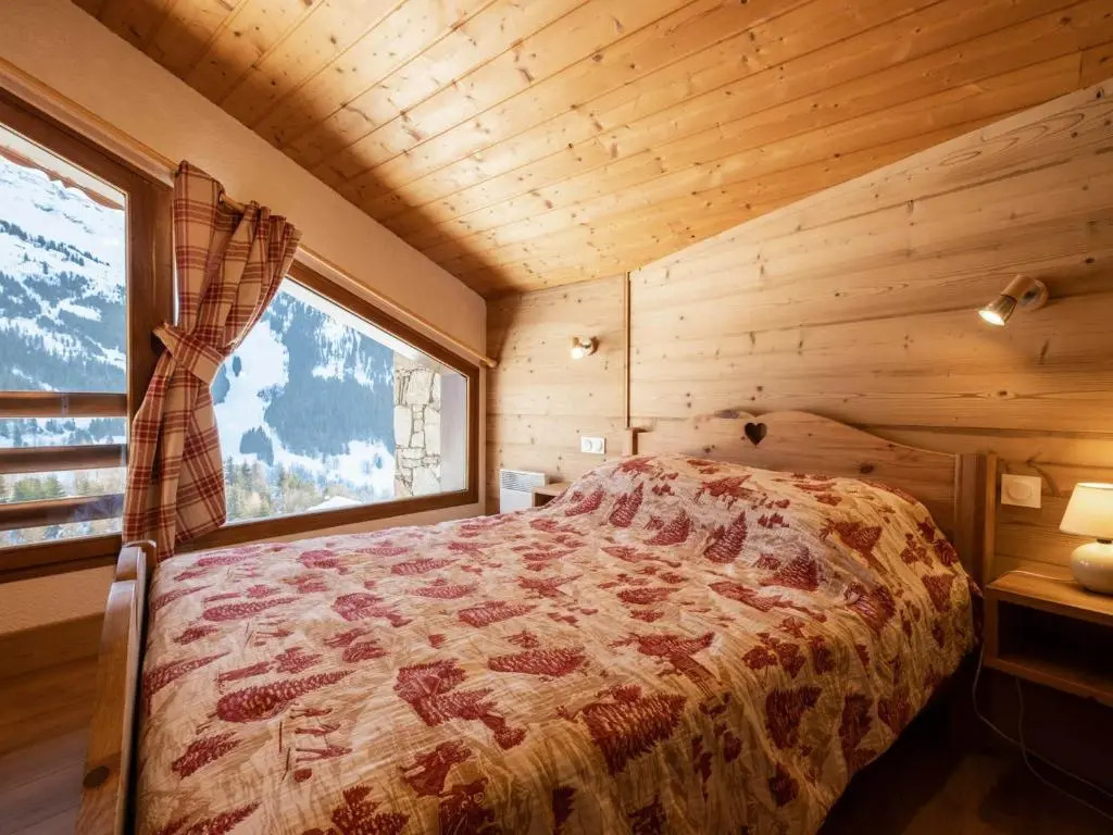 Appartement confortable à La Clusaz avec cheminée et garage - FR-1-304-135